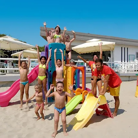 Hotel apartamentowy Clipper Giulianova