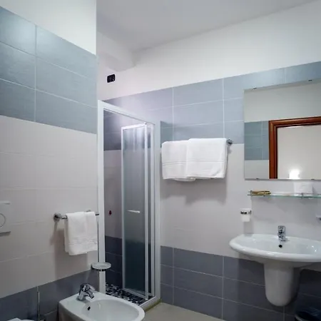Clipper Aparthotel
