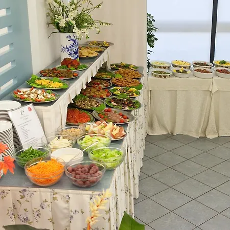 Апарт-отель Clipper 4*