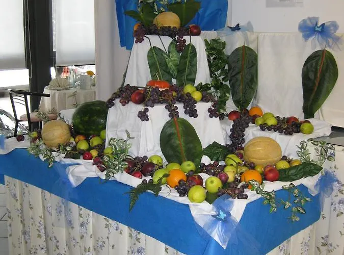 Clipper Aparthotel 4*